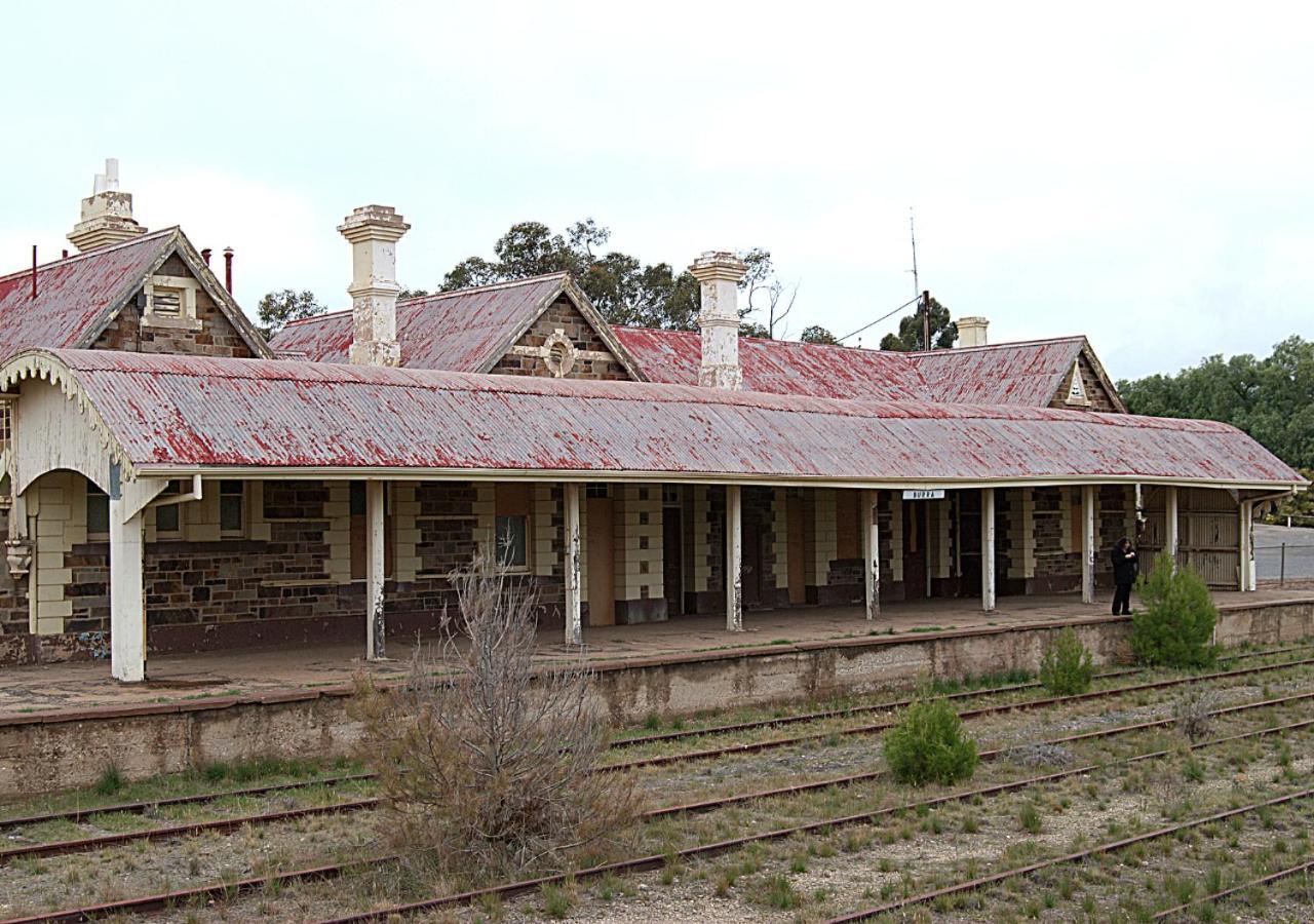 Burra Railway Station Bnb Villa Exterior photo